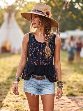 Altar'd State Embroidered Cottagecore Peplum Tank Top -Boho Black Floral - Small